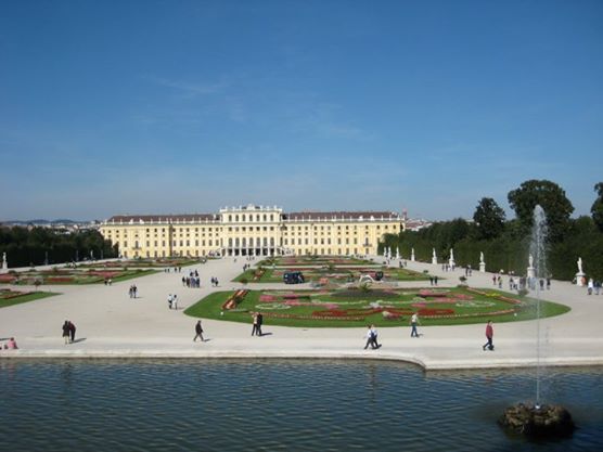 Schönburnn Palace